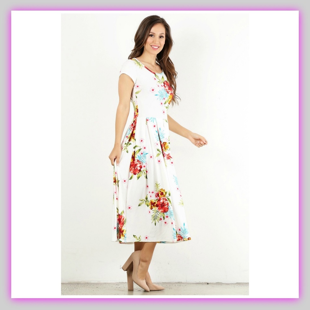 APRIL'S WHITE FLORAL DRESS - Picture 2 of 4